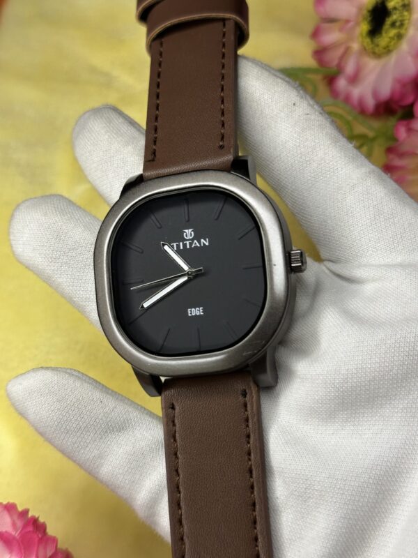 Titan ledar strap - Image 5