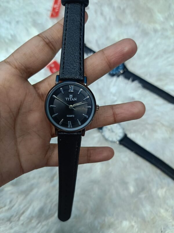 Titan Ladies Watch - Image 4